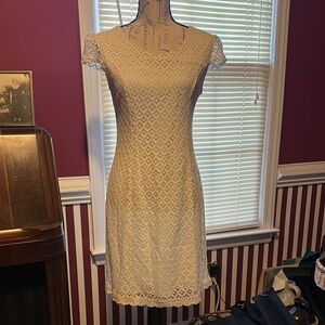 Elegant white Lace Dress